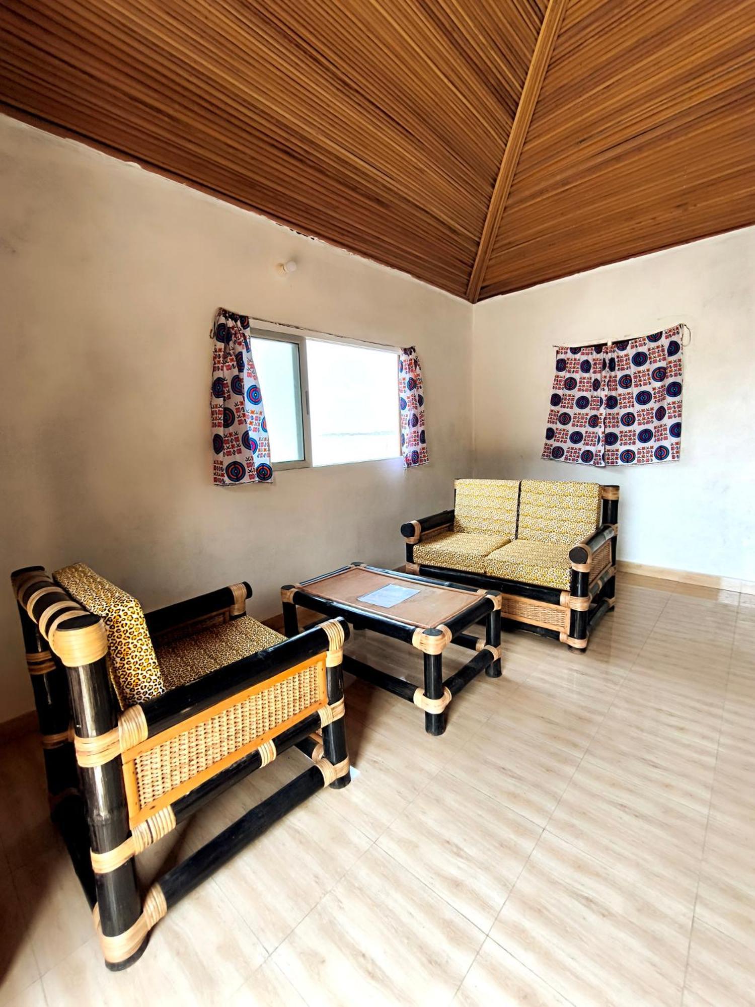Bel Ami Hotel Ouidah ภายนอก รูปภาพ
